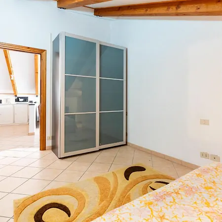 Apartmán Mansarda By Interhome